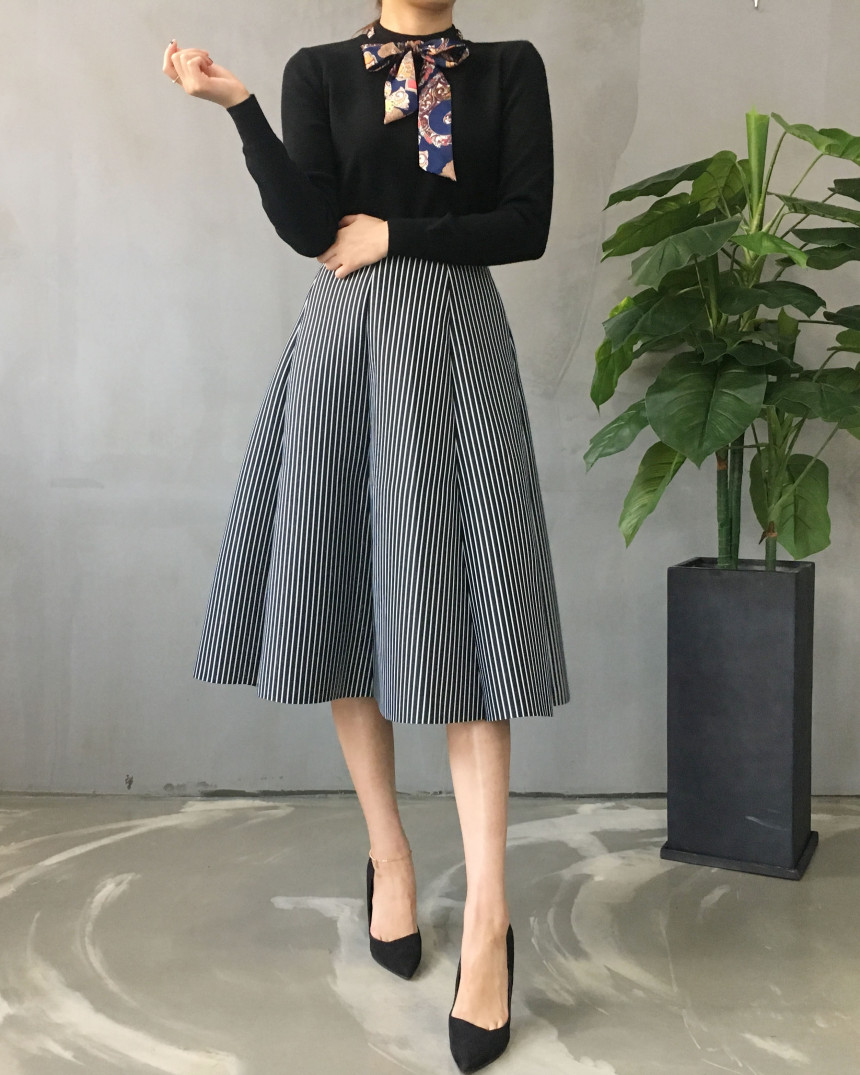 Banding flare incision Neoprene long skirt plan Un