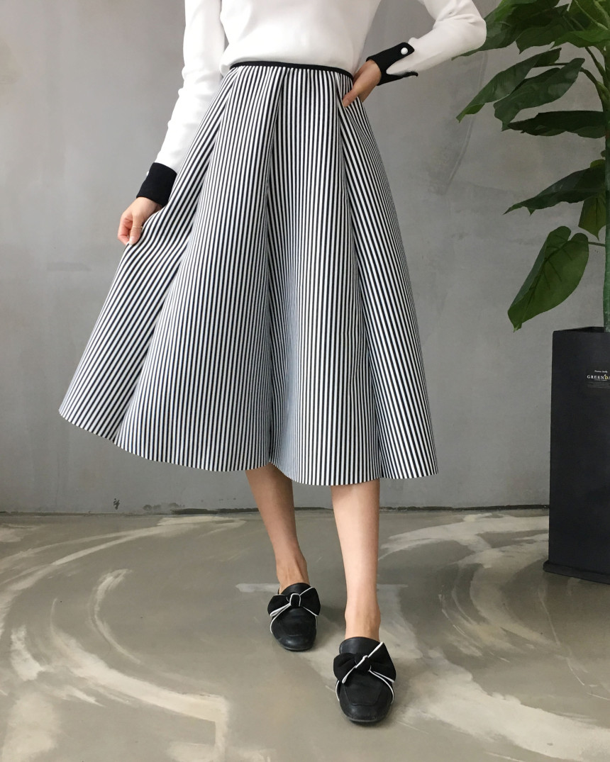 Banding flare incision Neoprene long skirt plan Un