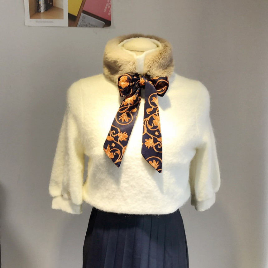 Beige Fake Fur Mink Twilie Muffler Shawl Petit Sca