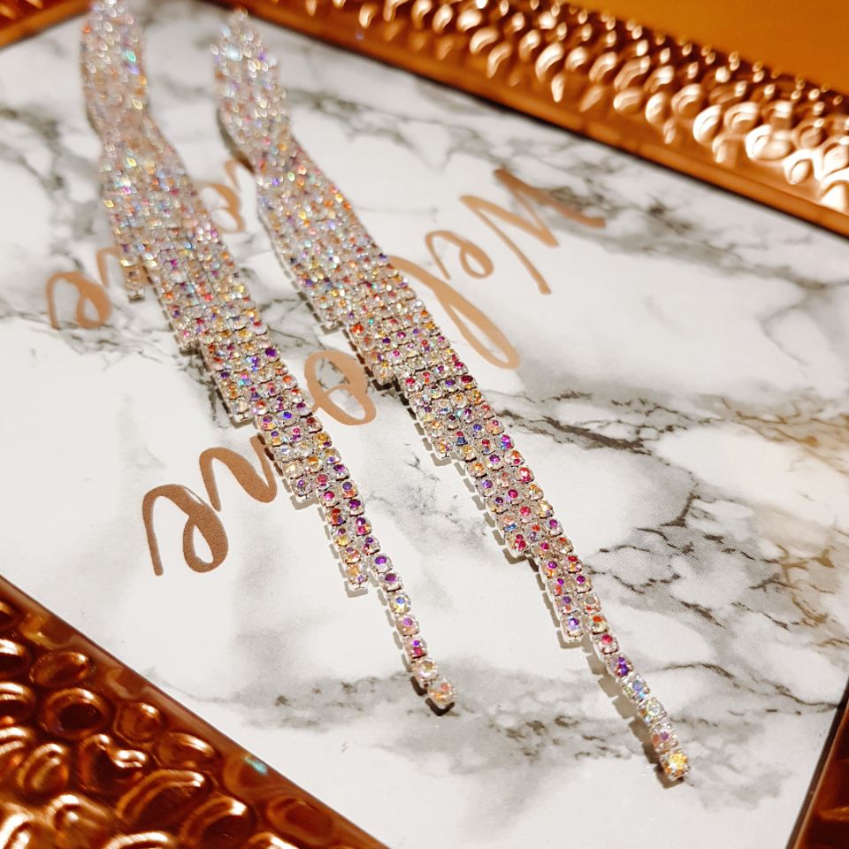 Opal long-sleeved unlined long-drop earrings in fe