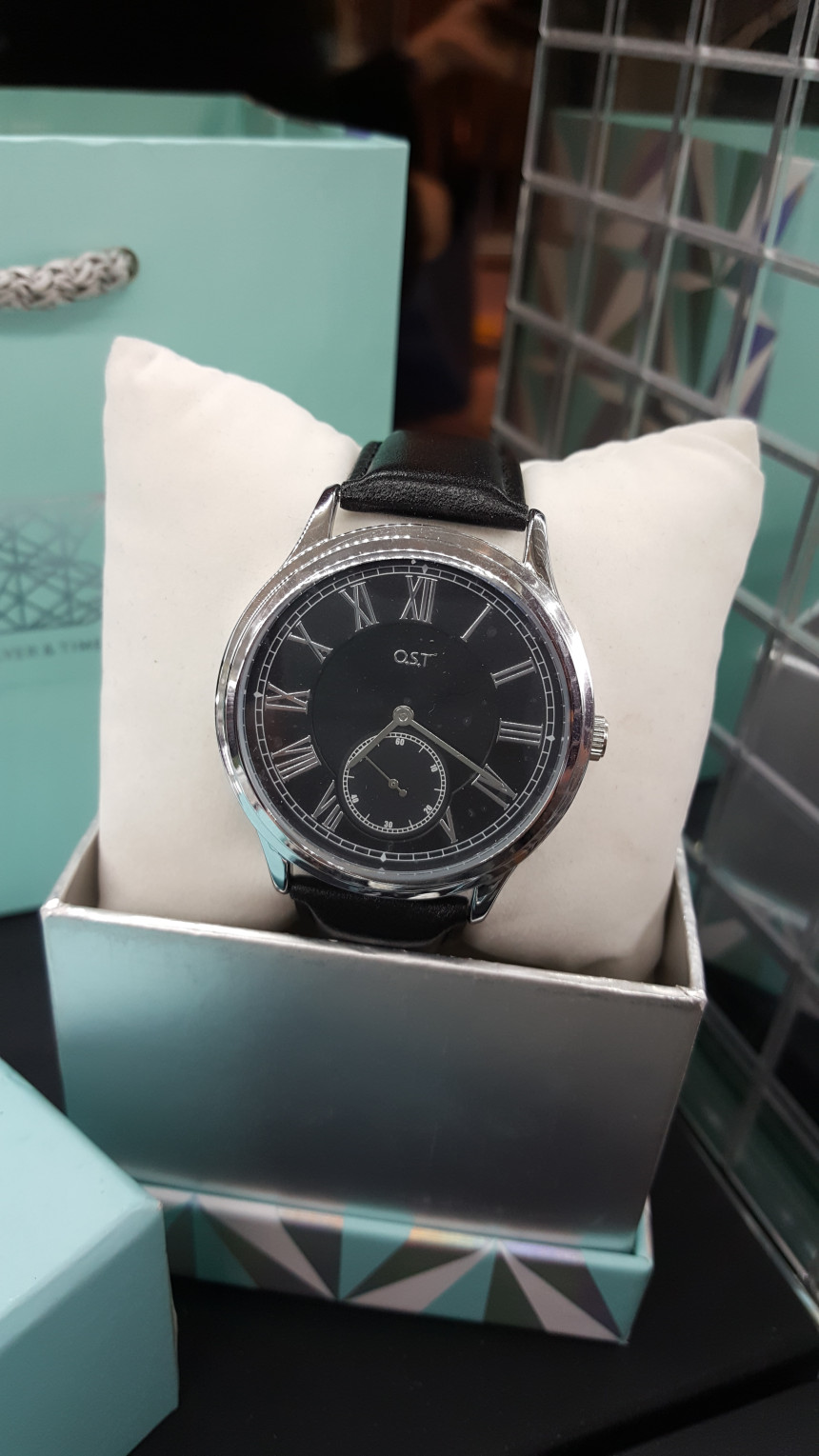 <b><p>OST Coco Black Men Leather Wch OTC115V03FSB</p></b><b><p>OST ココブラックメンズレザー腕時計 OTC115V03FSB</p></b><br /><br /><p align='center'>