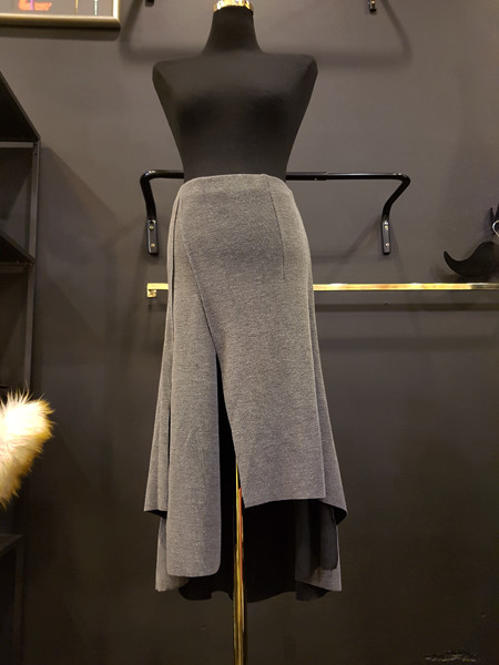 Unbalanced Top Long Bending Skirt Sexy Layered Rom