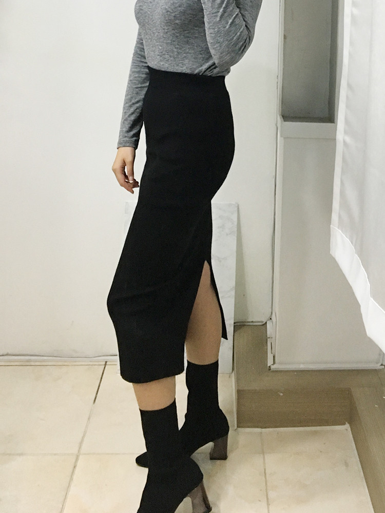 Cash Back Knit Skirt Contemporary Styling Chic Ron