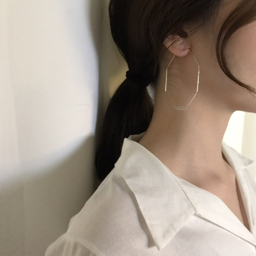 Big Eight Modern Earrings 3color Trendy styling Co
