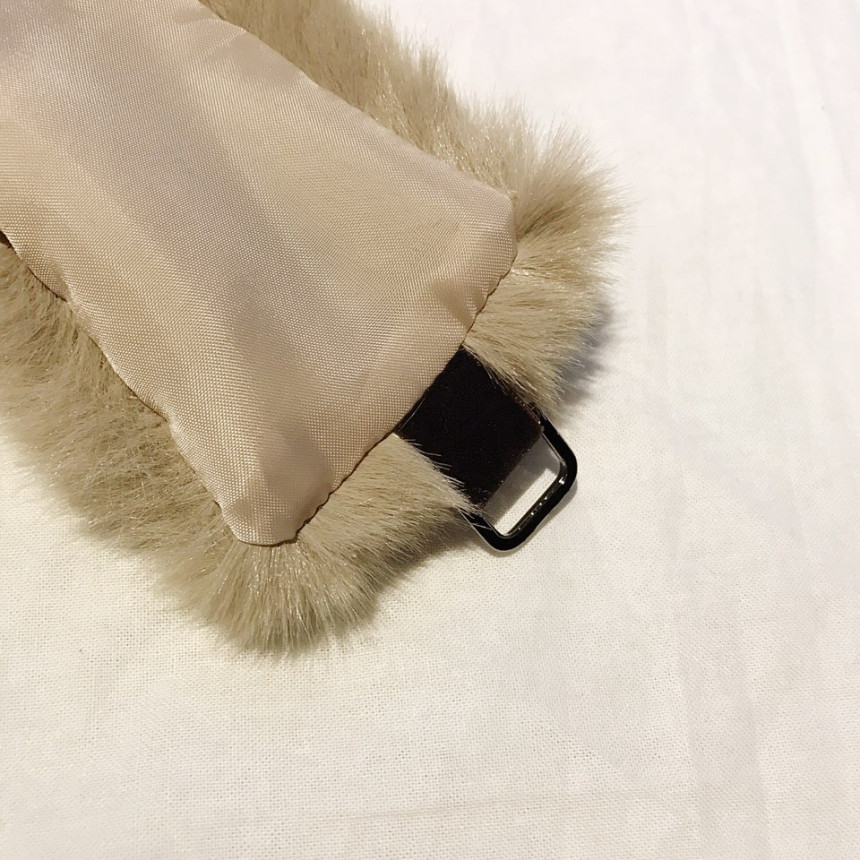 Beige Fake Fur Mink Twilie Muffler Shawl Petit Sca