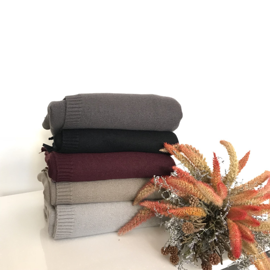 Wool 100 knit muffler