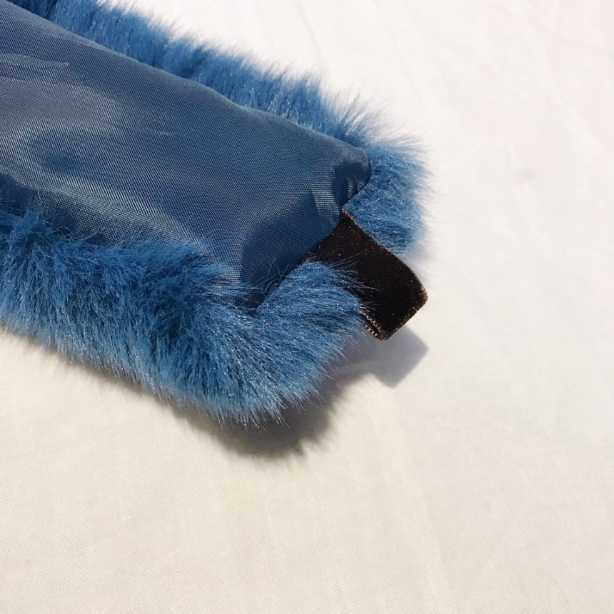 Blue Fake Per Mink Twilie Muffler Shawl Petit Scar