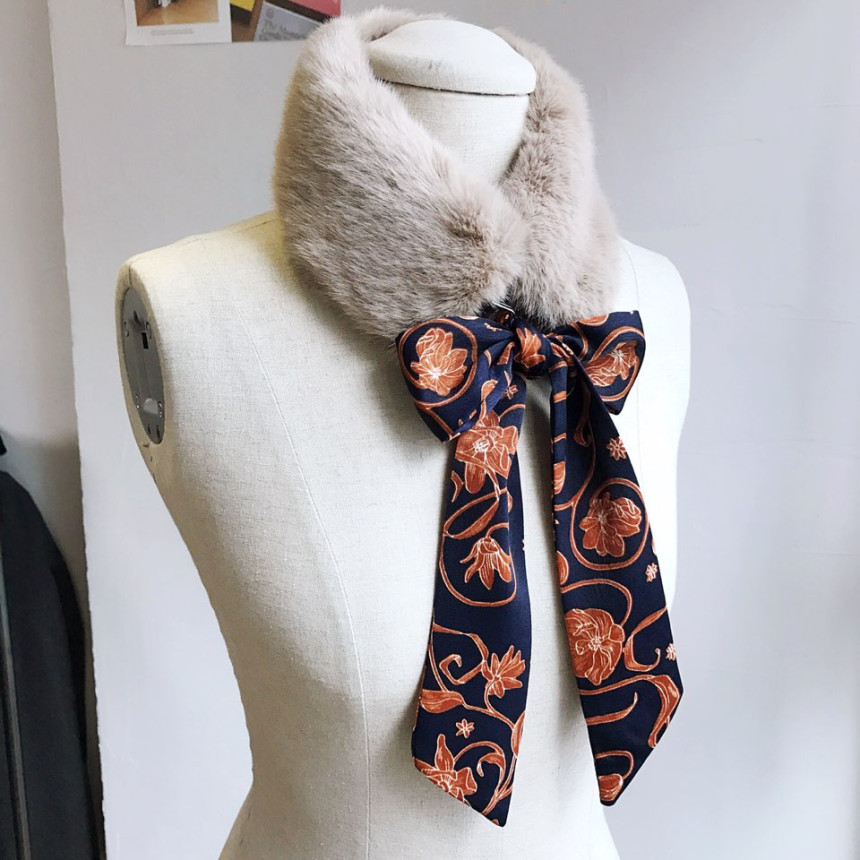 Beige Fake Fur Mink Twilie Muffler Shawl Petit Sca