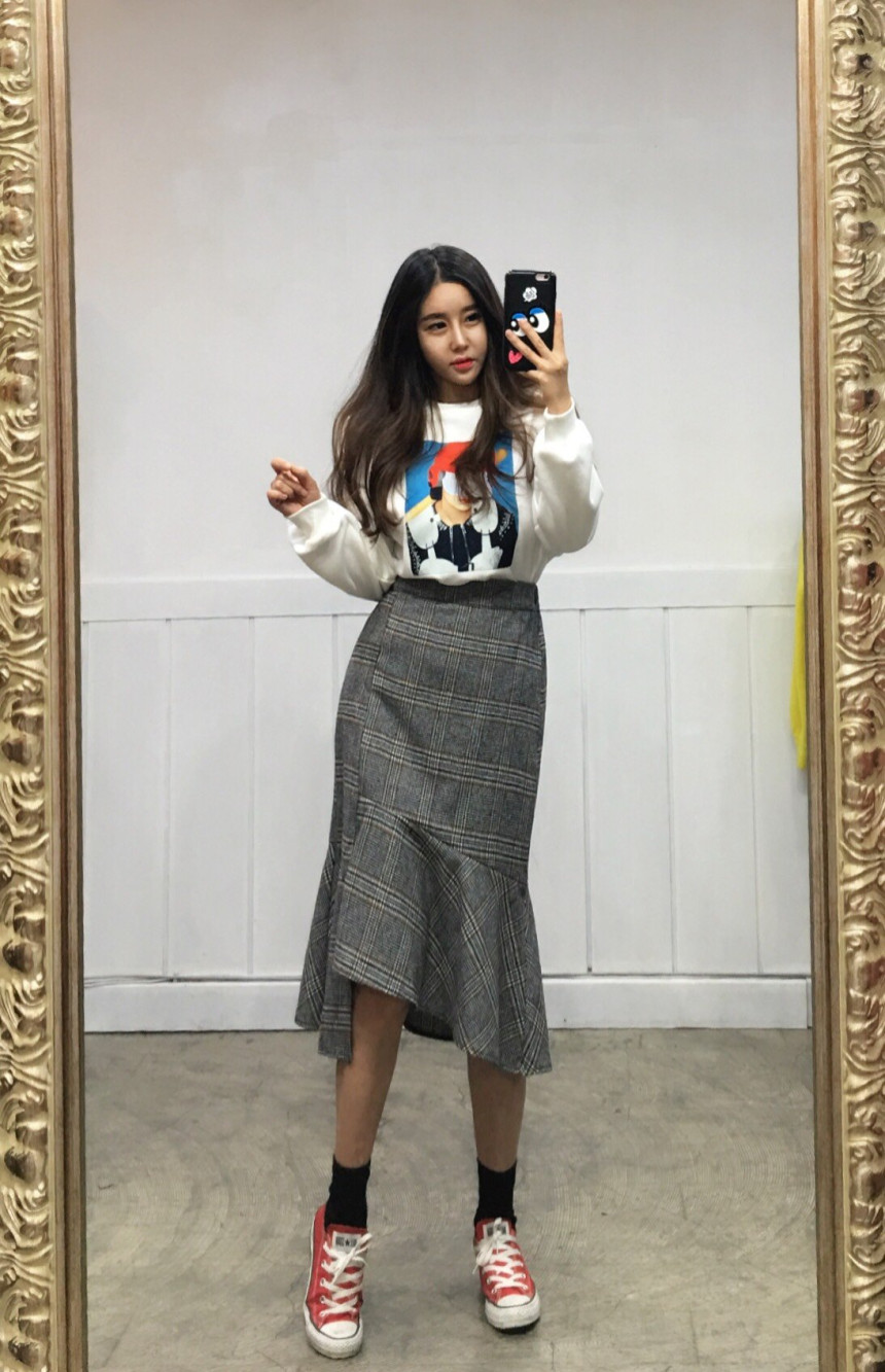 Winter Mermaid Check Unlined Long Skirt 2COLOR Coo