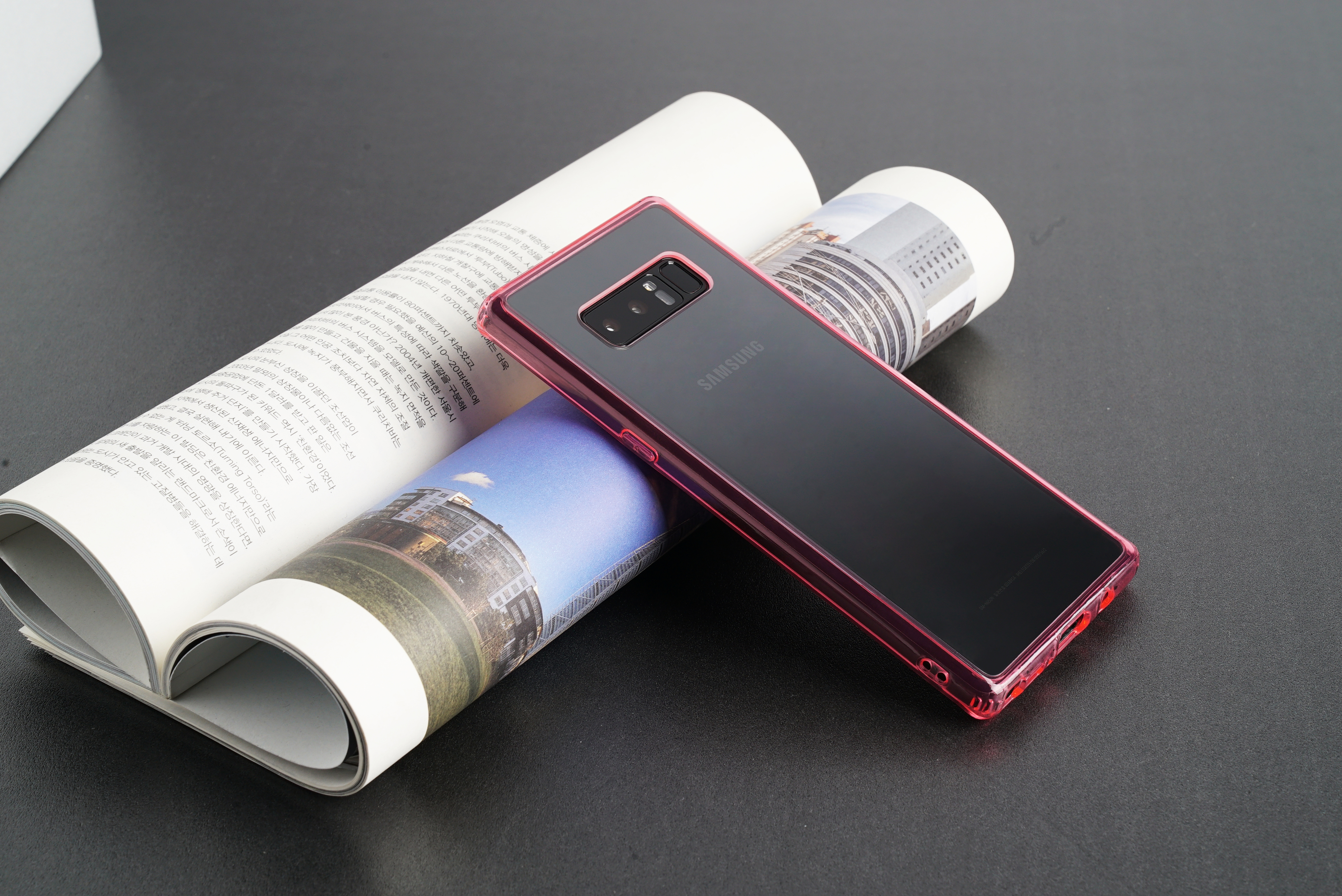 <b><p>Galaxy Note 8-bd house three chion ca trspant</p></b><b><p>ギャラクシーノート8周波数家スリークッションケース透明バンパースリム携帯電話、スマートフォン、携帯電</p></b><br /><br /><p align='center'>