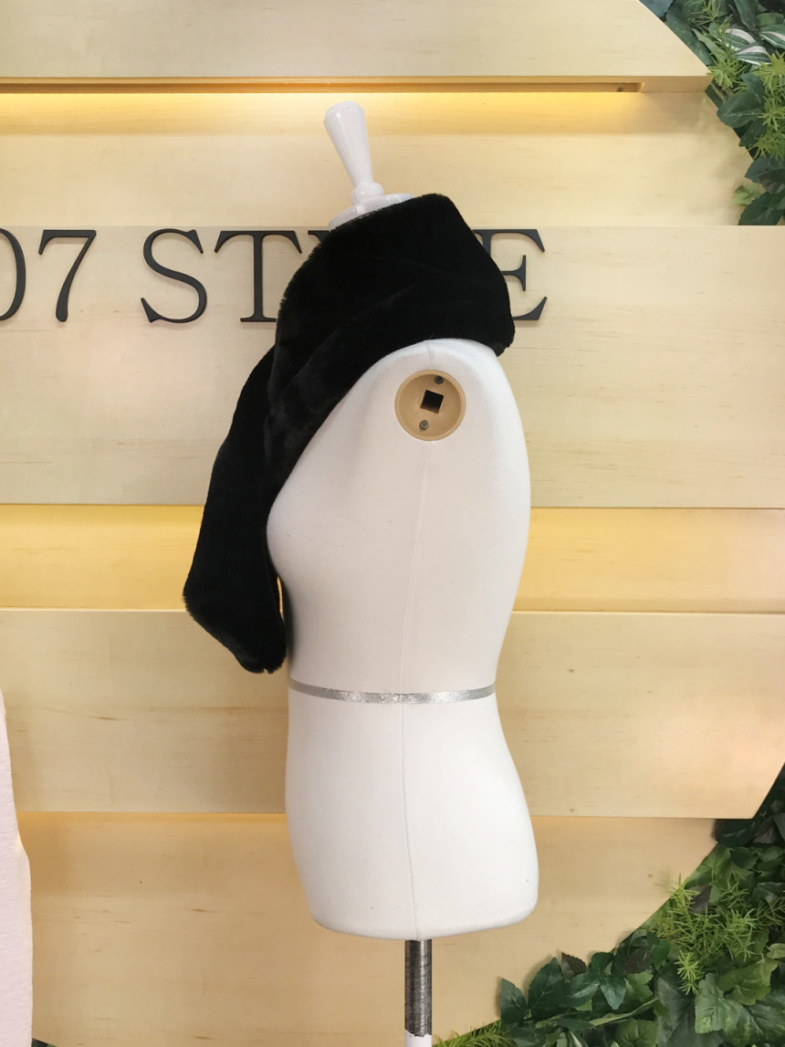 107 Style Square Mink Shawl