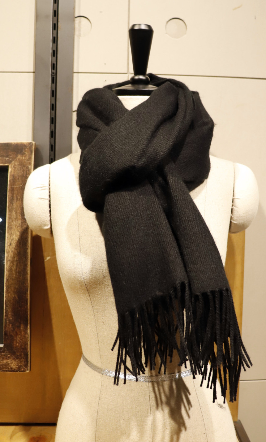 Wool Touch Surgical Muffler 7col Clean and stylish
