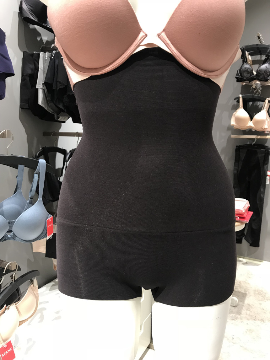 Hyundai Department Store Spans Power Series High W