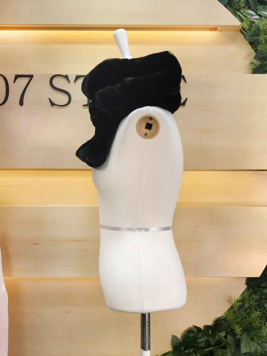 107 Style Square Mink Shawl