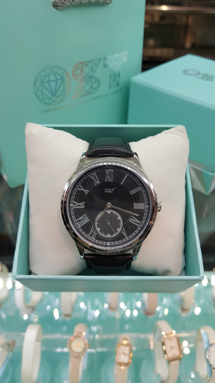 <b><p>OST Coco Black Men Leather Wch OTC115V03FSB</p></b><b><p>OST ココブラックメンズレザー腕時計 OTC115V03FSB</p></b><br /><br /><p align='center'>