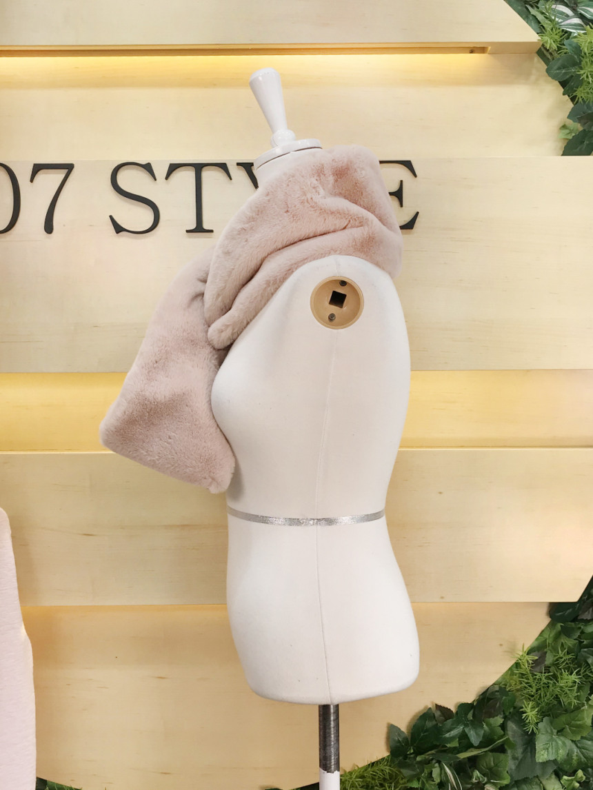 107 Style Square Mink Shawl