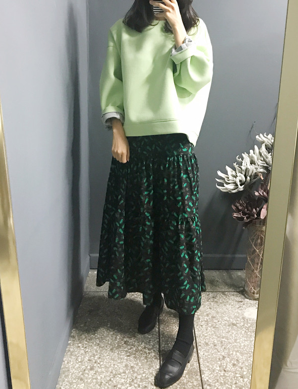 Lucky bending long skirt pattern Kangkang gangbang