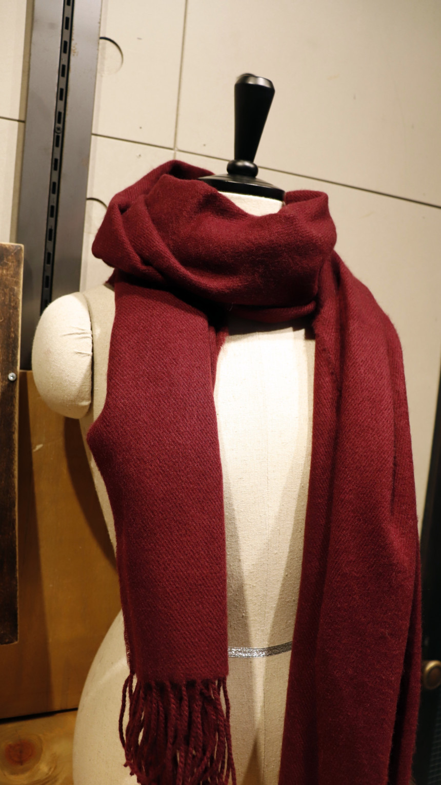 Wool Touch Surgical Muffler 7col Clean and stylish