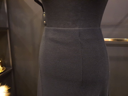 Unbalanced Top Long Bending Skirt Sexy Layered Rom