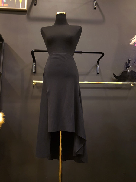 Unbalanced Top Long Bending Skirt Sexy Layered Rom