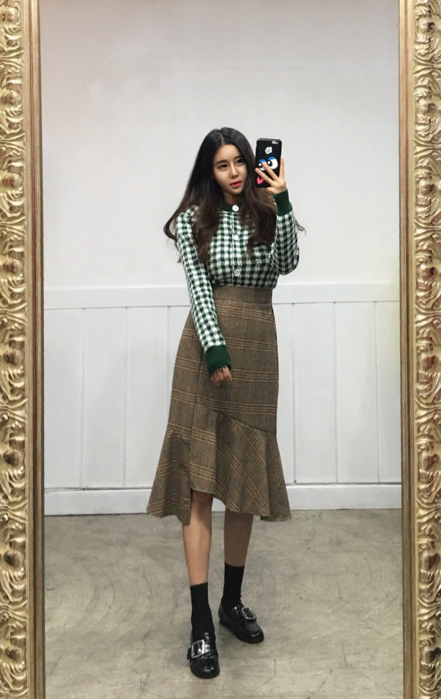 Winter Mermaid Check Unlined Long Skirt 2COLOR Coo