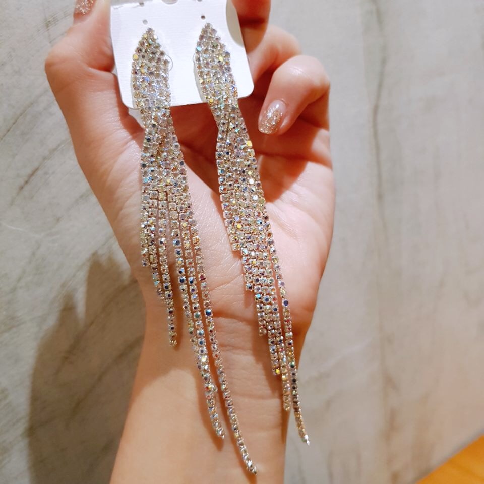 Opal long-sleeved unlined long-drop earrings in fe