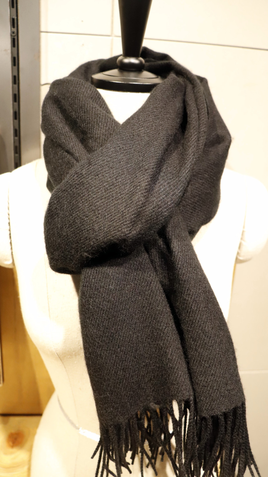 Wool Touch Surgical Muffler 7col Clean and stylish