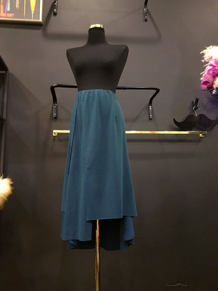 Unbalanced Top Long Bending Skirt Sexy Layered Rom