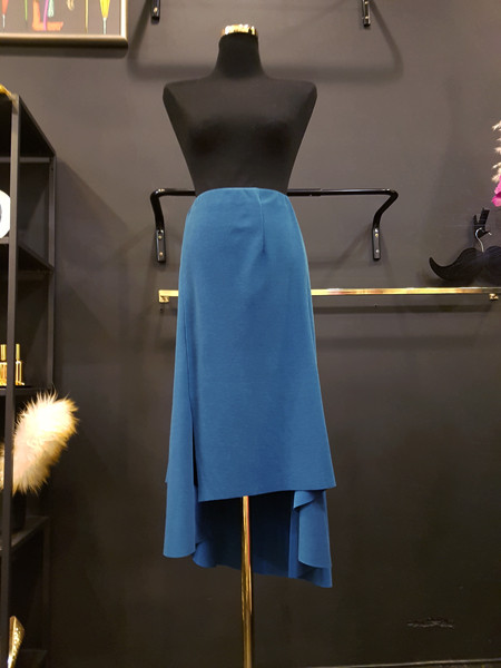 Unbalanced Top Long Bending Skirt Sexy Layered Rom