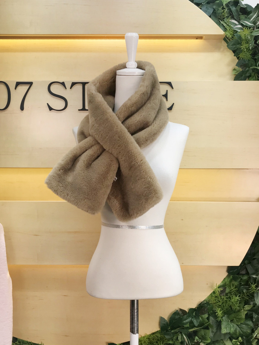 107 Style Square Mink Shawl