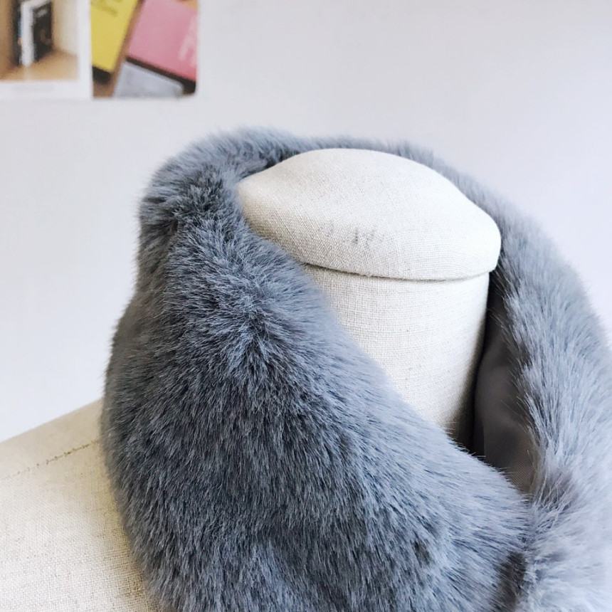 Gray Fake Per Mink Twilie Muffler Shawl Petit Scar