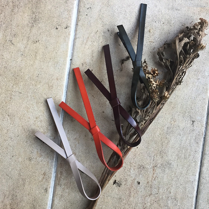 Hair Accessories Modern Leather Tongs Pin Scissors