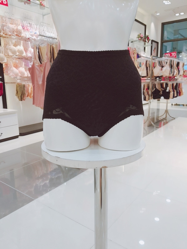 Wacoal Correction Hard Black Functional Triangle g