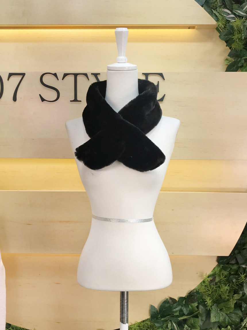 107 Style Square Mink Shawl