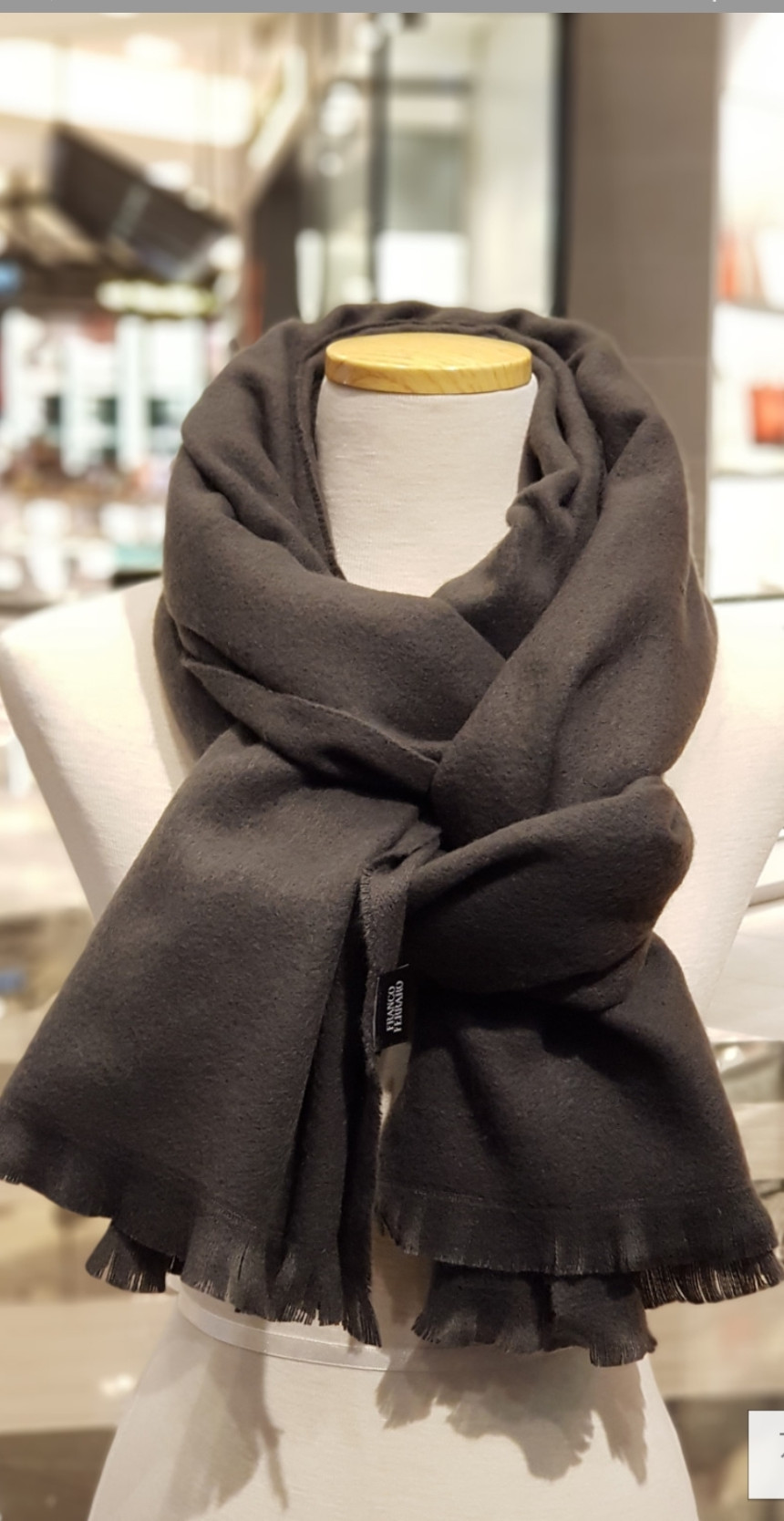 Estilo Franco Ferrero Warm Elegance Muffler E17F2H