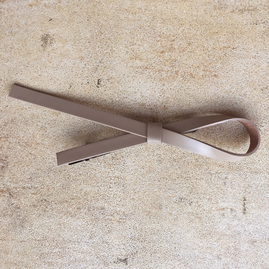 Hair Accessories Modern Leather Tongs Pin Scissors