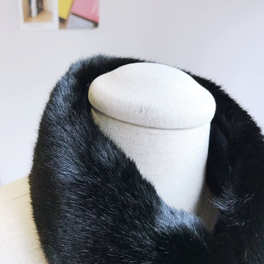 Black Fake Per Mink Twilie Muffler Shawl Petit Sca