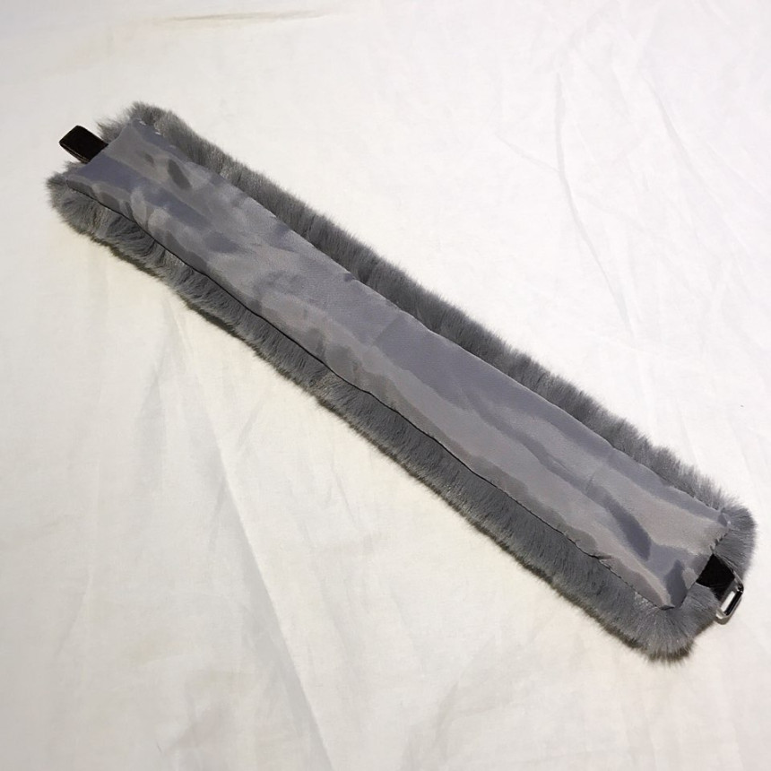 Gray Fake Per Mink Twilie Muffler Shawl Petit Scar