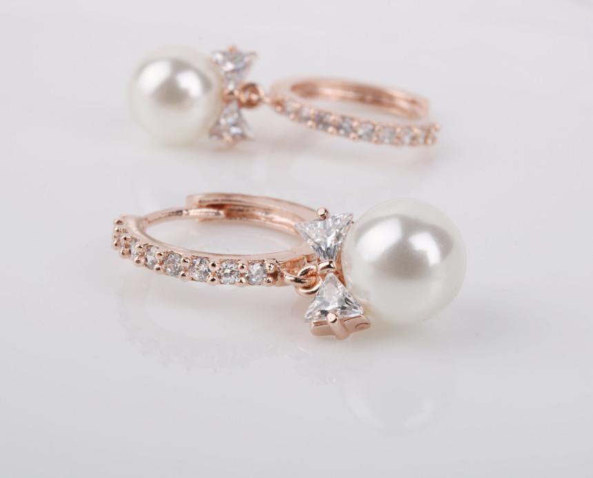 One-touch pearl earrings BRS059 Bolarre ribbon Cut