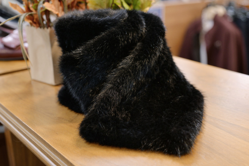 Andy Skinkin Minking Muffler A1HDA401A Elegant and