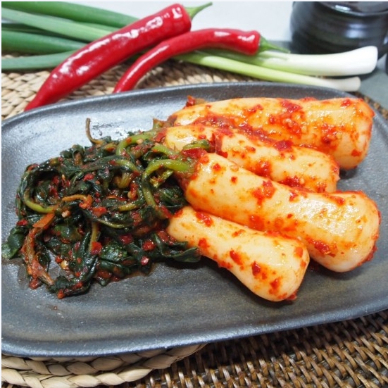 알타리김치(총각김치) 2kg 무김치 총각무 김장 반찬 밑반찬