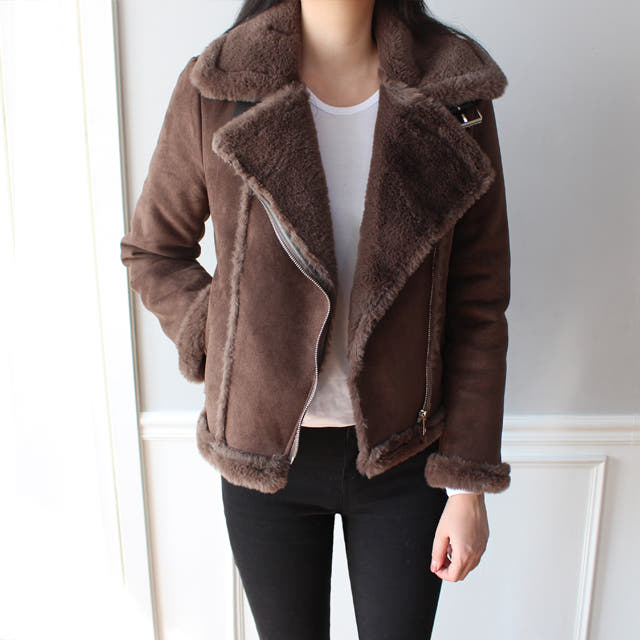 하이넥 무스탕 디테일 2