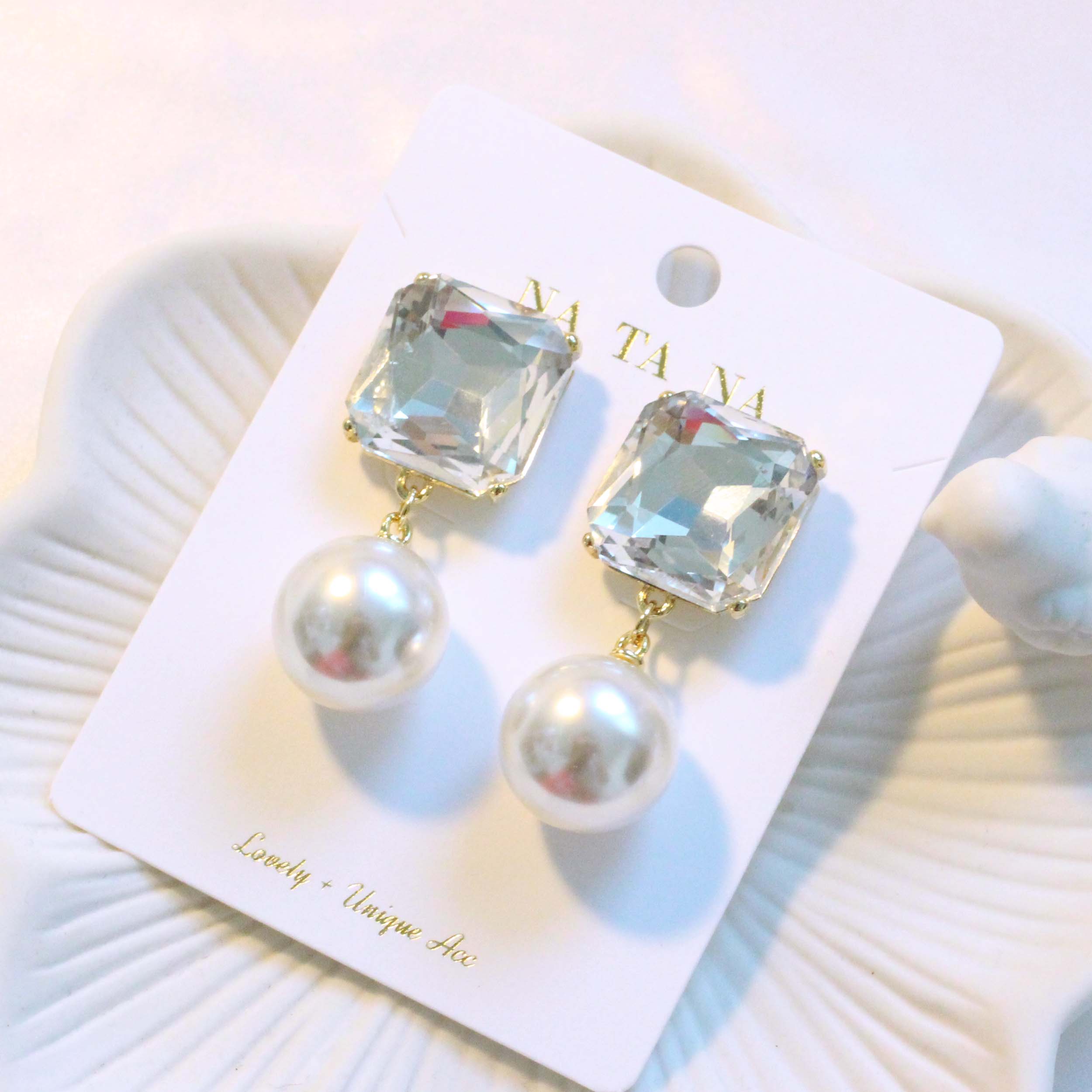 Small Cubic Bold Drop Earring Earring Possible Col