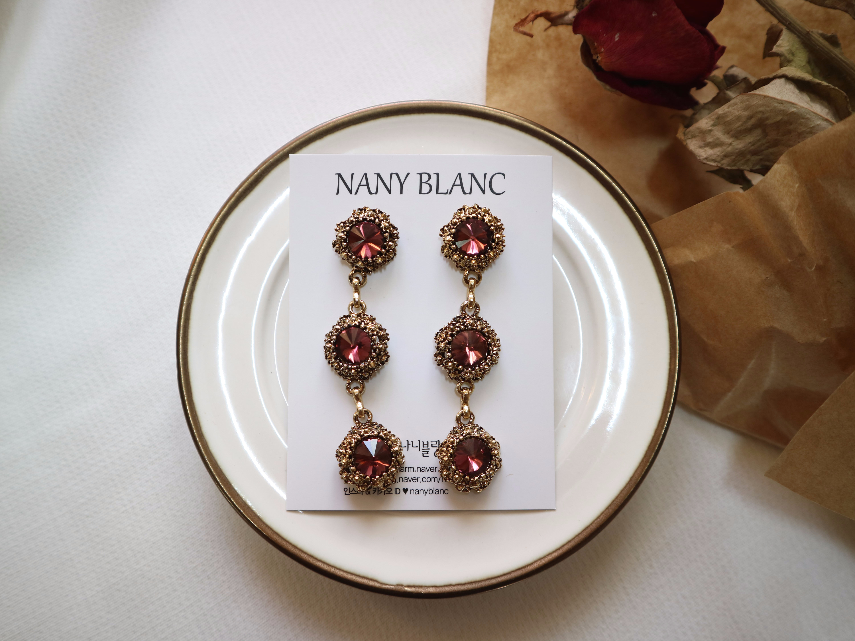 Surreal Steel Glass Garnet Black Antique Drop Earr