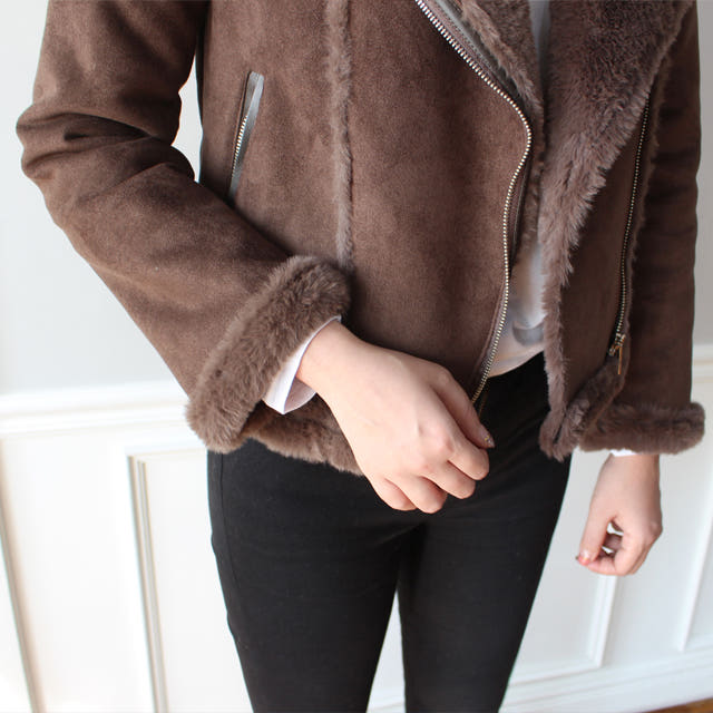 포멀 무스탕 코디