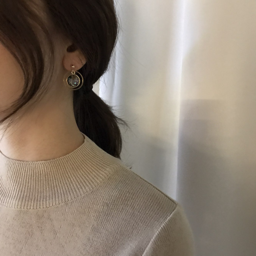 <b><p>Riju circle Mother-Daughter Drop Earrings</p></b><b><p>リージュ サークル 螺鈿 ドロップイヤリング 洗練された ナチュラルな 優雅に ゴャスなムード</p></b><br /><br /><p align='center'>