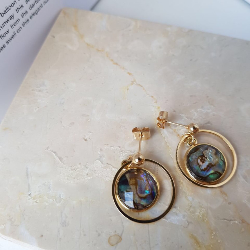 <b><p>Riju circle Mother-Daughter Drop Earrings</p></b><b><p>リージュ サークル 螺鈿 ドロップイヤリング 洗練された ナチュラルな 優雅に ゴャスなムード</p></b><br /><br /><p align='center'>