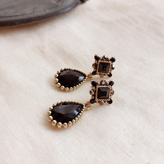 Black Antique Long Drop Earrings 10 Collection Bol
