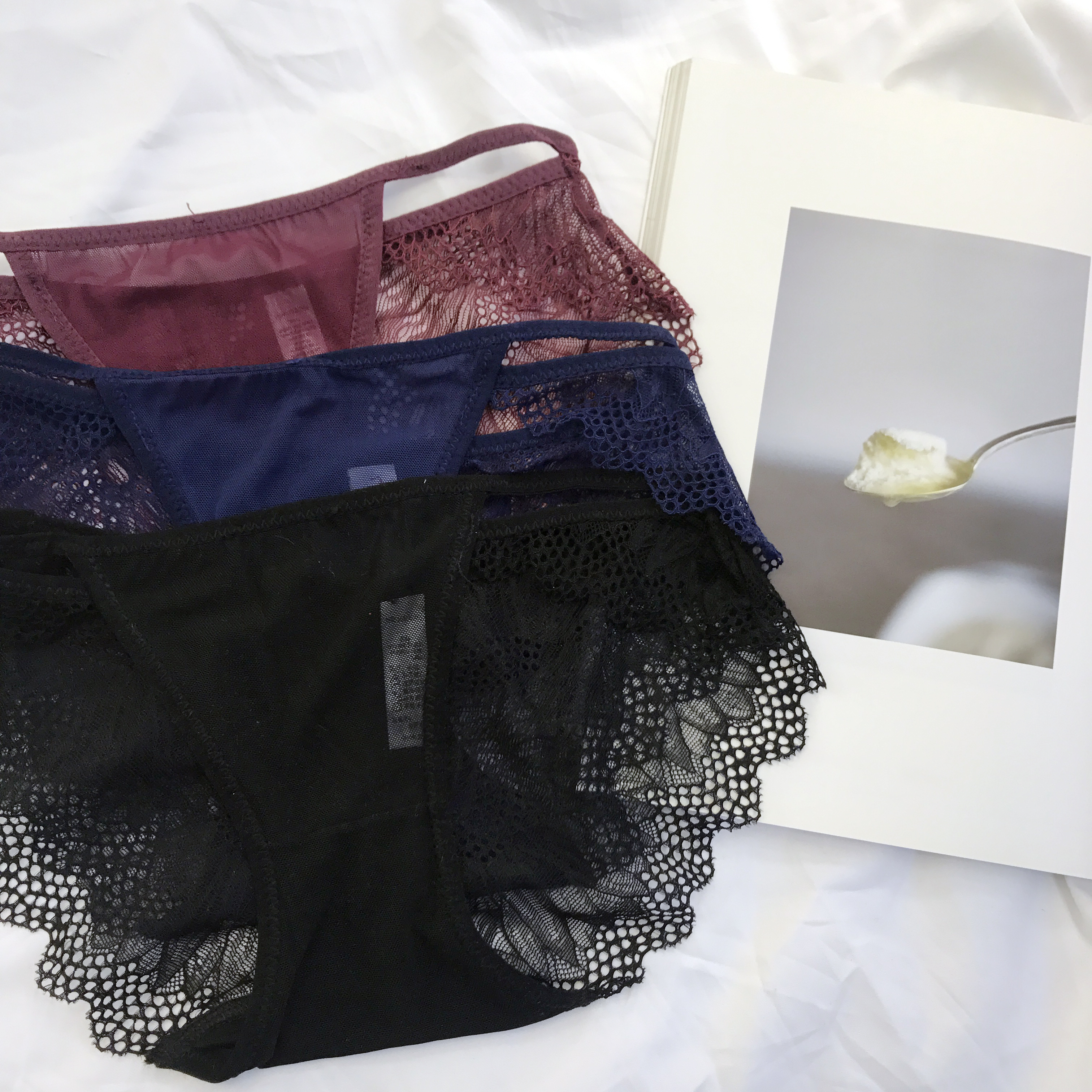 Panty thongs see-through nylon sexy tongue lace wo