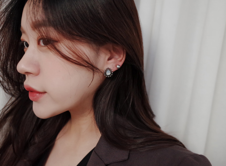 Bulliant 10SET Point Earrings Stylish Chic Unique 